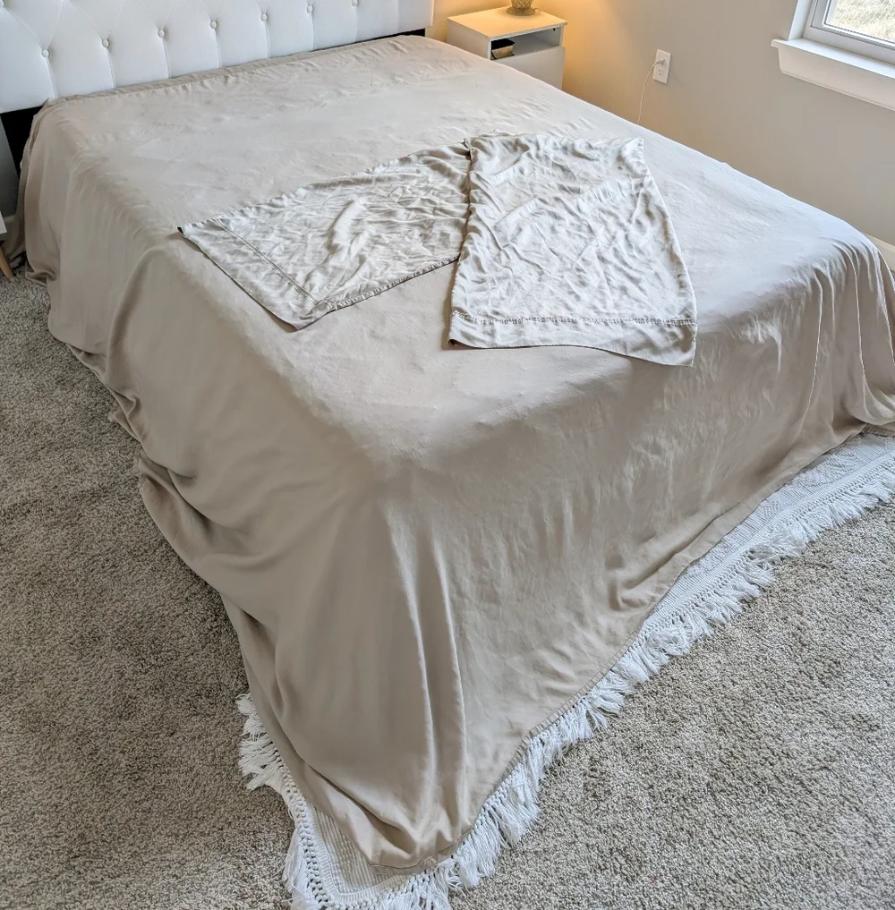 Malouf Woven Tencel King  Flat Sheet pillowcovers Cooling Flowy Soft Luxurious